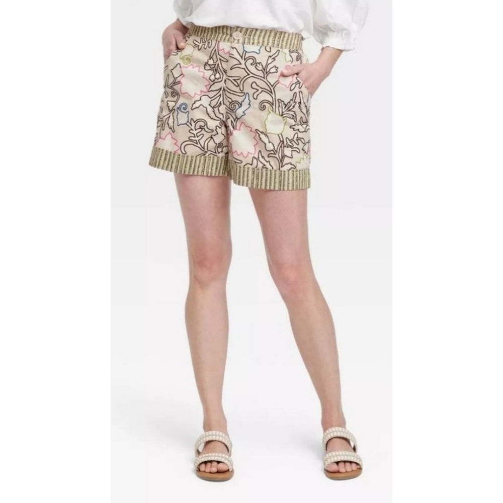 Knox Rose High Rise Relaxed Fit Pull on shorts Beige Floral Size XS